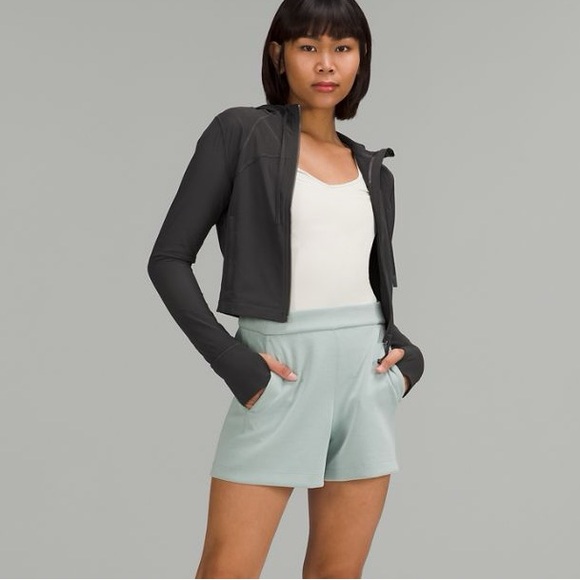 Lululemon Cropped Define Mesh Jacket - Picture 2 of 11